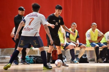 USHUAIA CAYÒ ANTE PARANÀ Y MENDOZA SE ENCAMINA AL TITULO