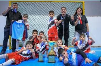 CHACARITA Y LOBITO CAMPEONES EN LOS NACIONALES INFANTILES