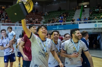 JOCKEY MULTICAMPEÓN EN MENDOZA