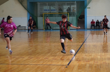 OCTUBRE Y NOVIEMBRE 100% FEMENINO