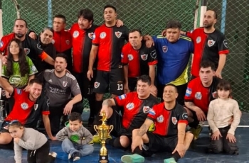 ANUARIO 2025: NEWELLSITOS CAMPEÒN EN VETERANOS, POR PRIMERA VEZ EN SU HISTORIA