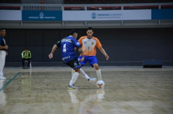 ARGENTINO "A" DE SELECCIONES, PRENDIDO FUEGO